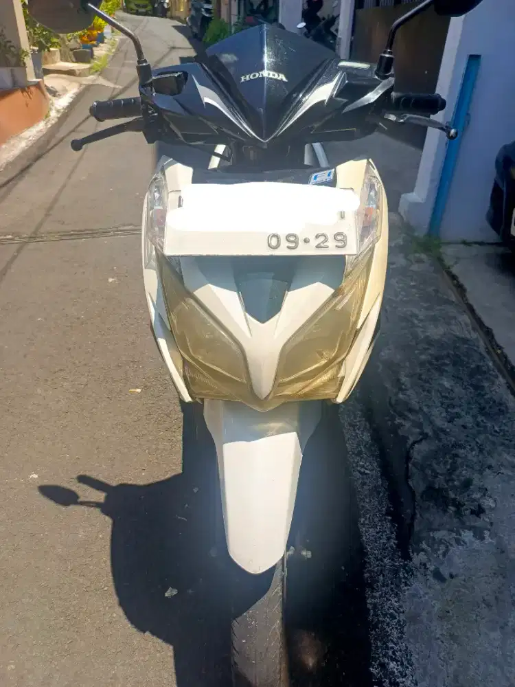 Dijual Vario 125 tahun 2014