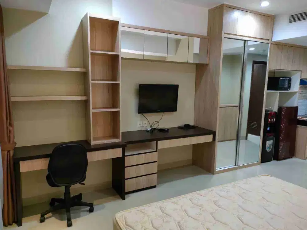 U Residence 2 apartemen, studio 35m2 full furnish, murah banget dan dekat kampus UPH