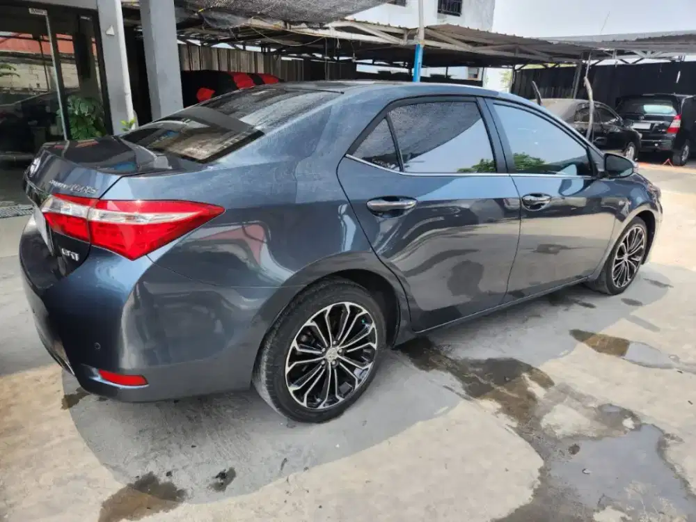 Di Jual Corolla Altis 2013 abu abu