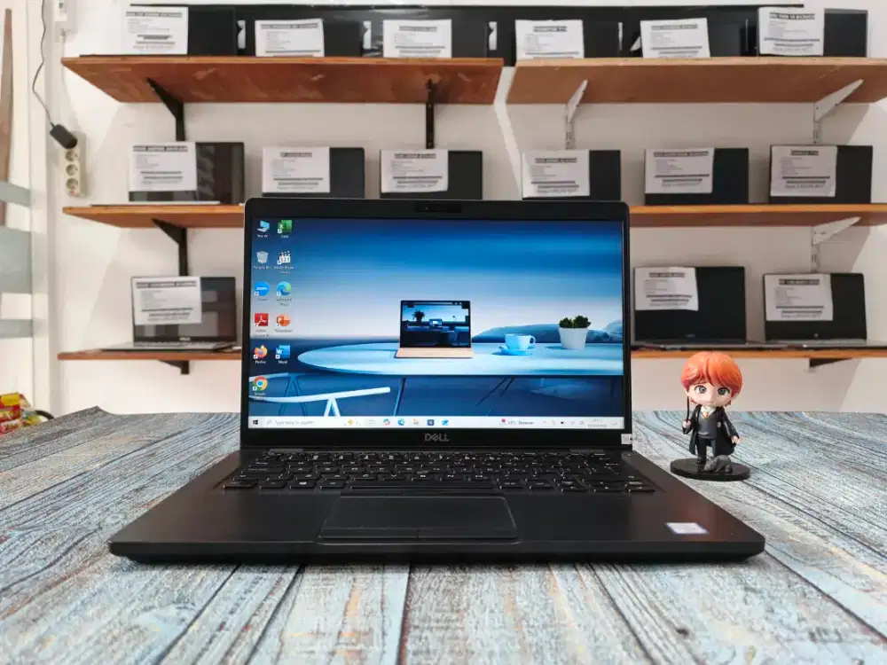 Laptop Bekas Dell Latitude 5400/Core i5 Gen-8/RAM 8 GB