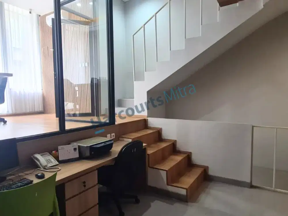 Rumah Town House Premium 3,5 Lantai, Permata Hijau Mansion