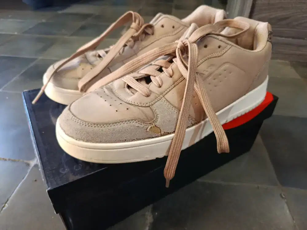 Sepatu Harian - Sepatu Harian