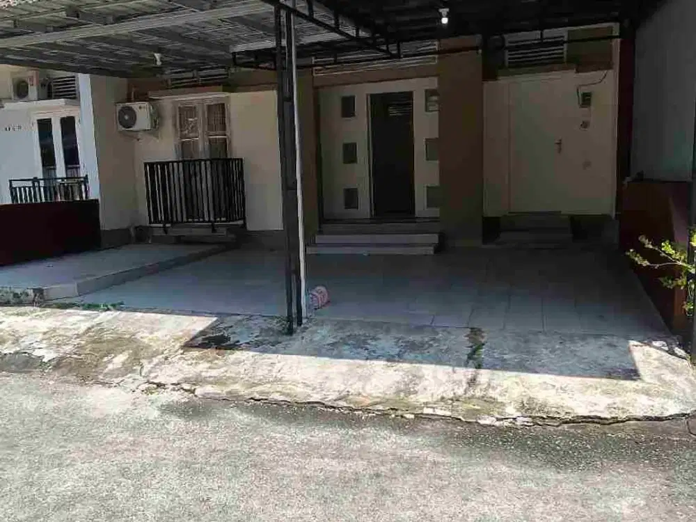 Disewakan rumah Wika kt2