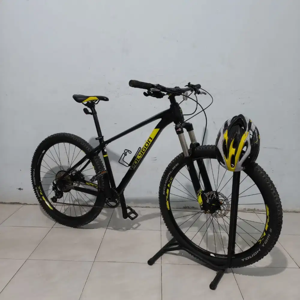 Sepeda Polygon Xtrada 7 Ukuran 27.5 kondisi Like New