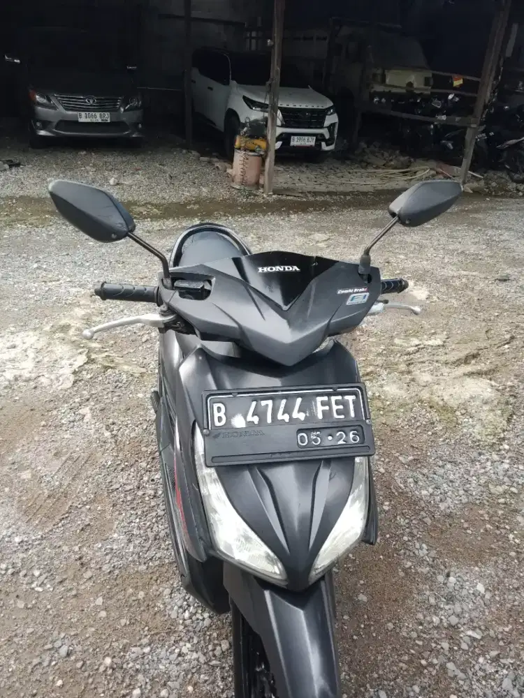 Di jual Vario Angnes 2016 stater halus surat lengkap siap pakai