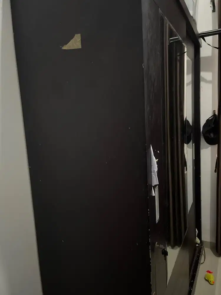 Jual cepat lemari baju