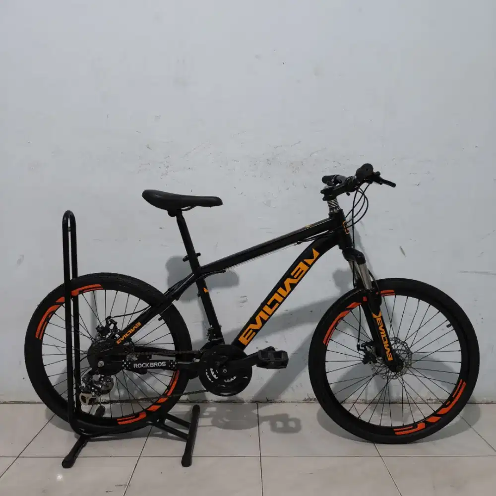Sepeda gunung Ukuran 24 inci Kondisi Baru
