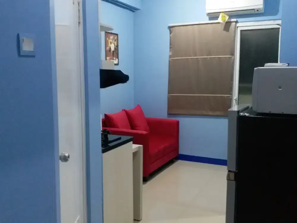 Sewa Tahunan Tower Mall Penelope,  2Br Furnish Bersih Terawat Green Pramuka City