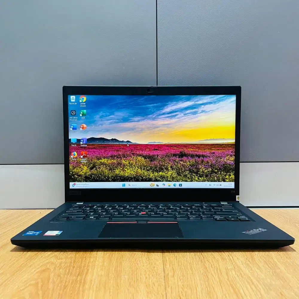 LENOVO THINKPAD T14//CORE i7-1185G7//RAM 16GB//VGA INTEL IRISH XE