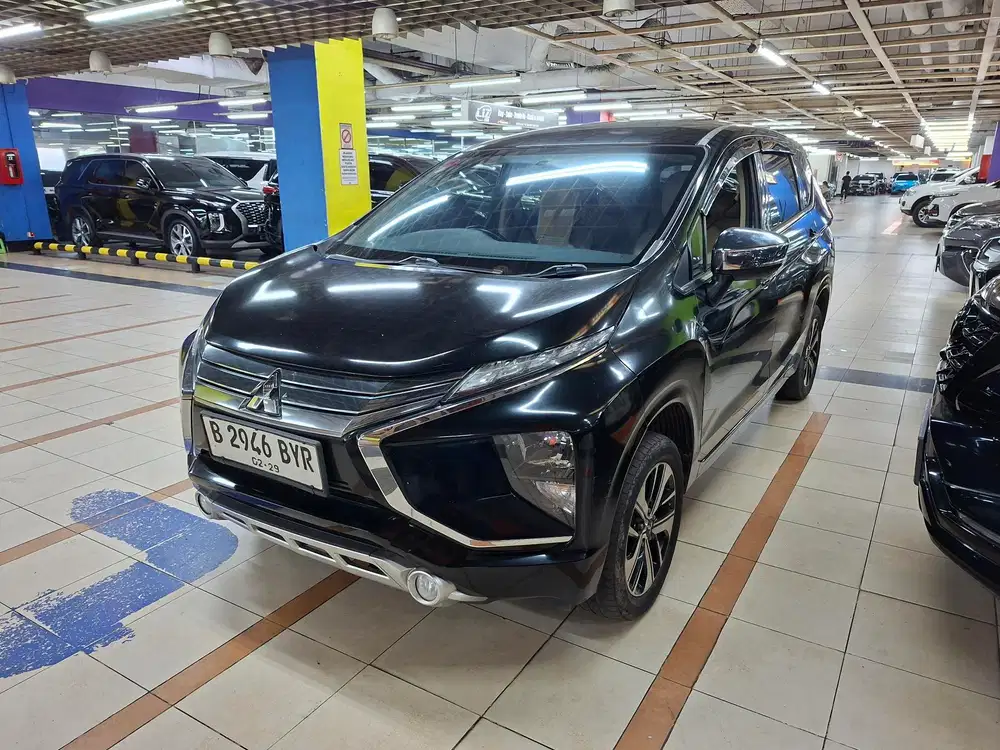 Xpander ultimate At 2019 hitam