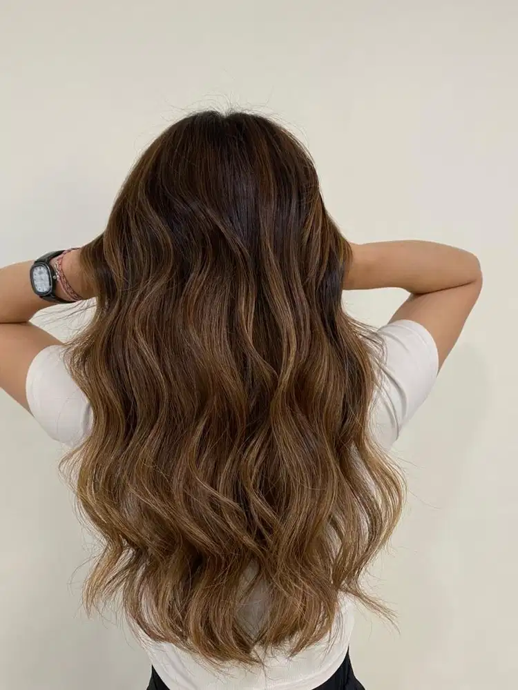 LOWONGAN KERJA HAIRSTYLIS