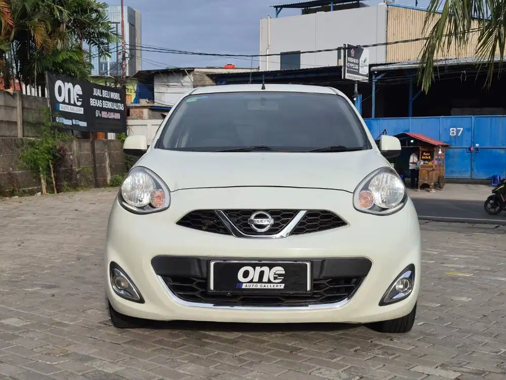 Nissan March 1.5 XS 2014