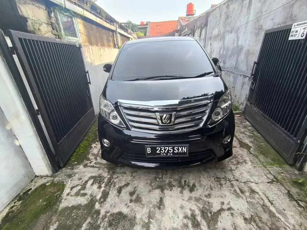 Toyota Alphard 2015 Bensin