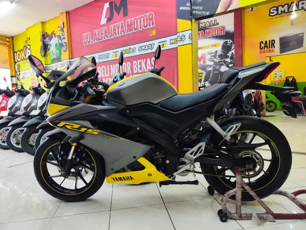 Kredit murah*New R15 v3 tahun 2020
