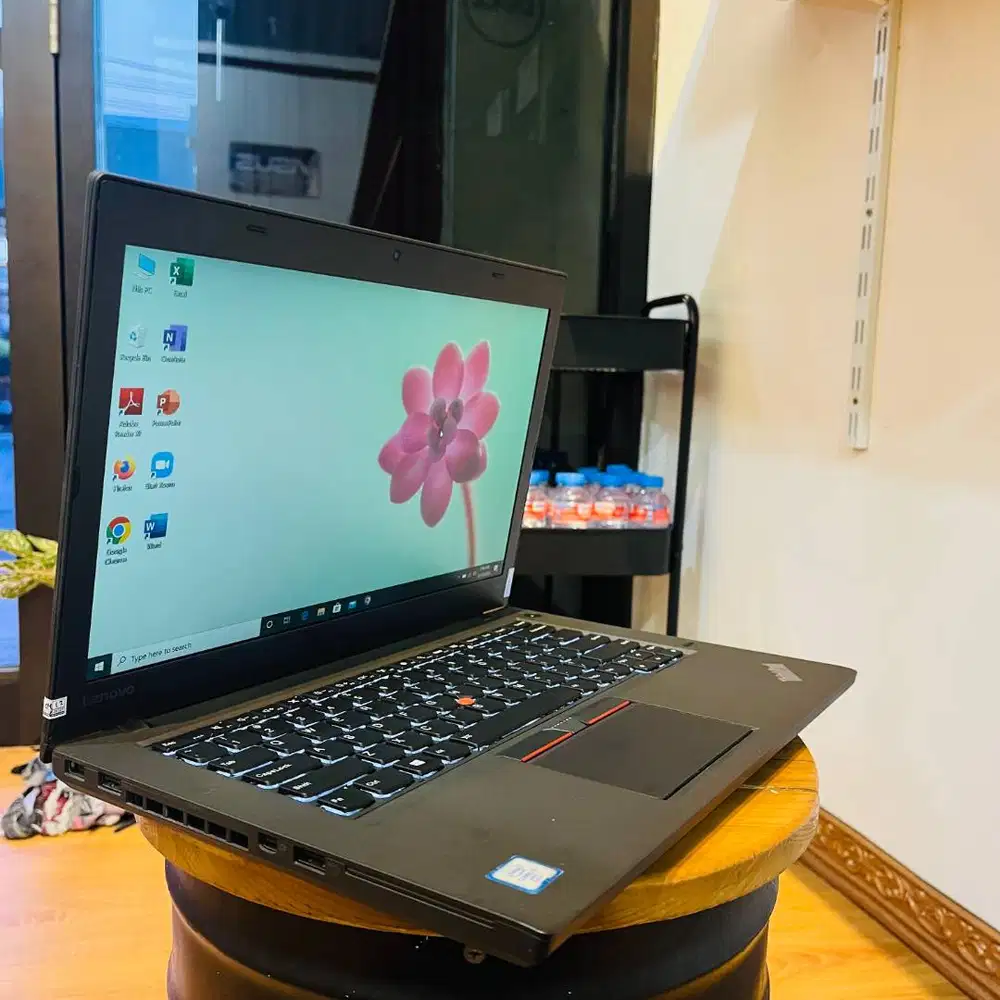 LENOVO THINKPAD T460//CORE i7-6600U//KEY BACKLIT