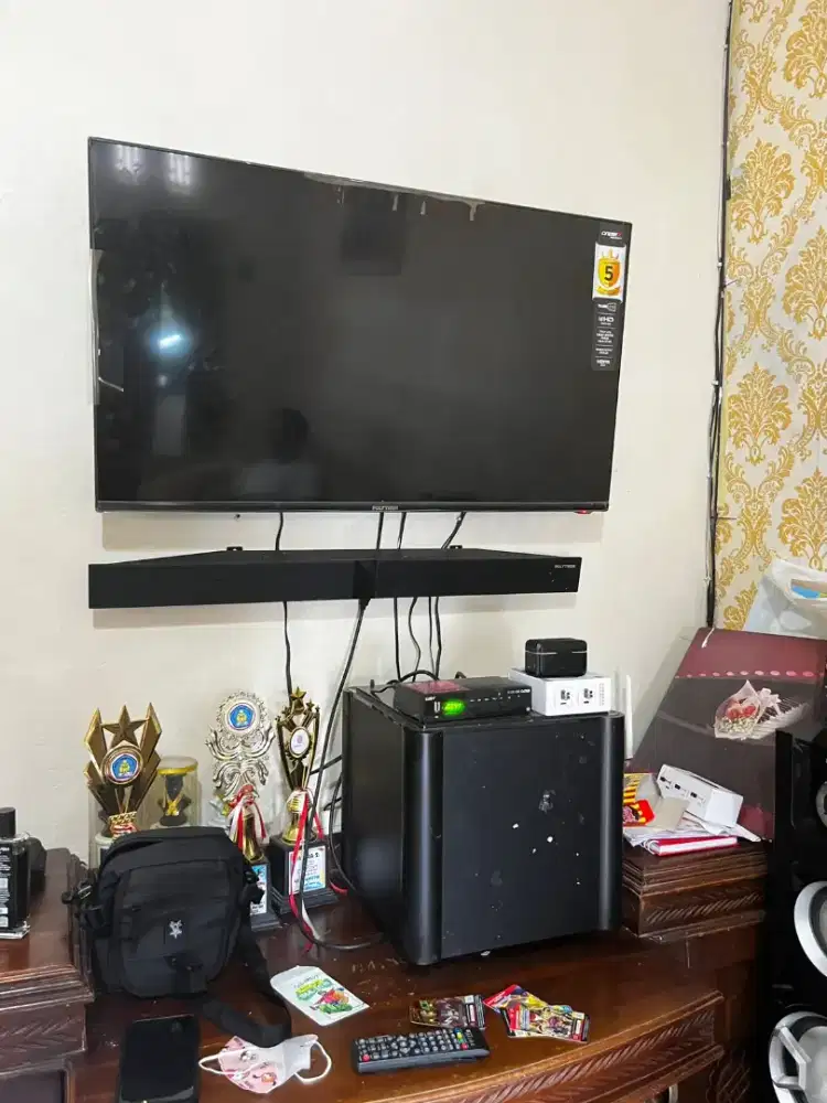 Jual Televisi LED Polytron 43