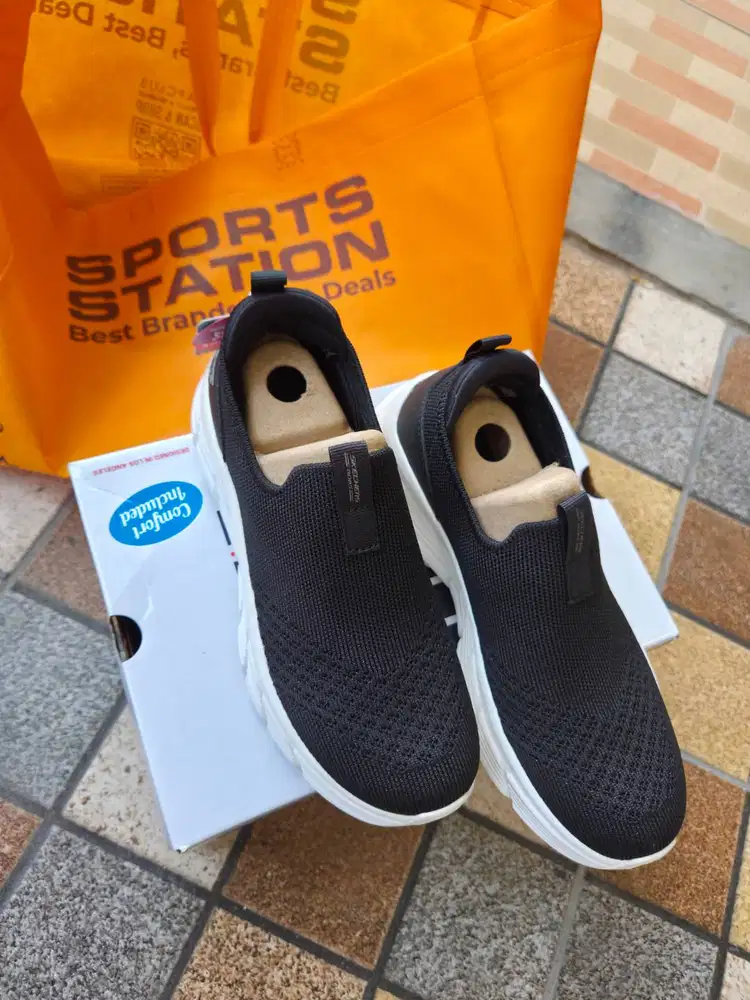 Sepatu Skechers Original/Asli - Ukuran 36 (EU) - Baru