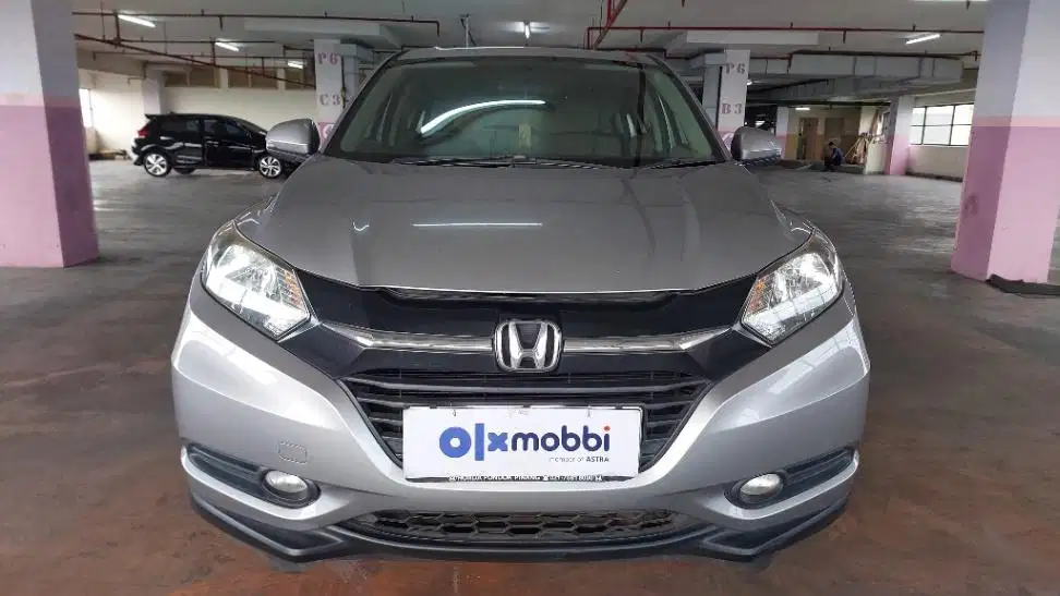 LOW DP Honda HR-V 1.5 S Bensin-AT 2015 UYO