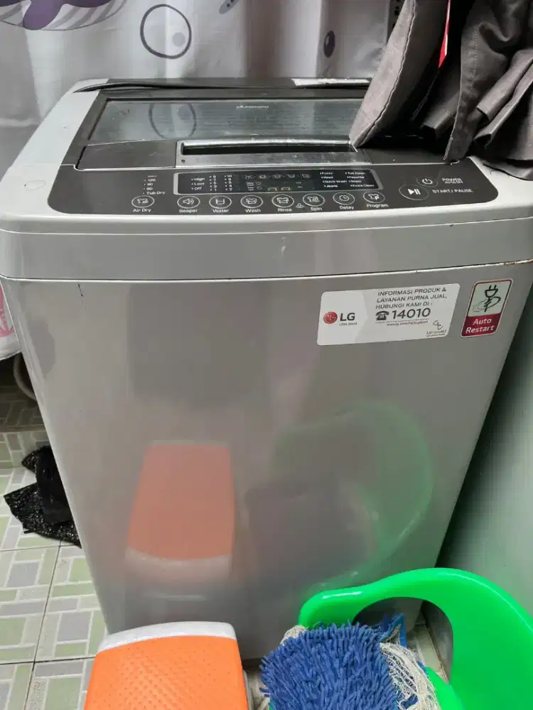 Mesin cuci top loading inverter
