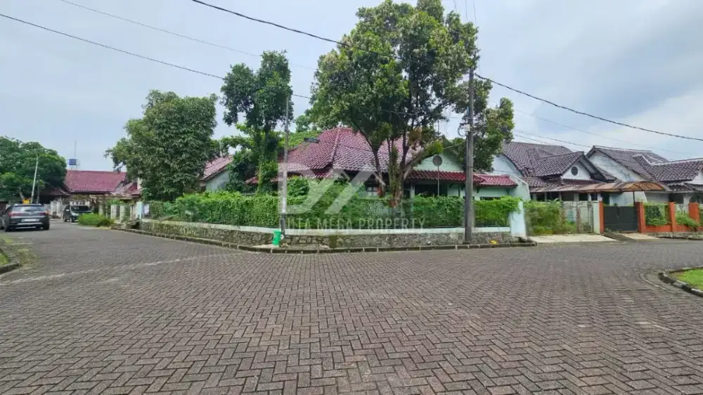 Dijual Tanah Luas dalam Komplek di BSD Tangerang Selatan