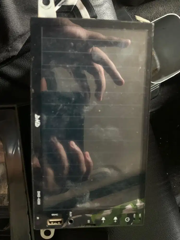 Dijual audio mobil uk 7 inc