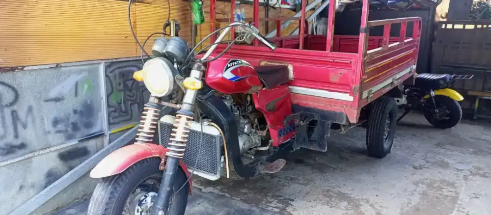 Motor roda tiga Viar  HTM Gajah