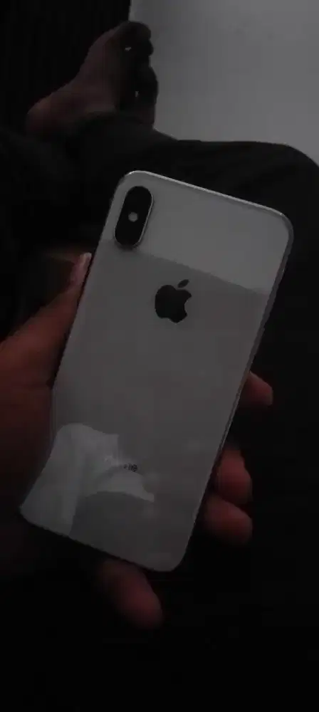 I phone x 10 by 9 bagus bareng nya mau jual Krna mau 11