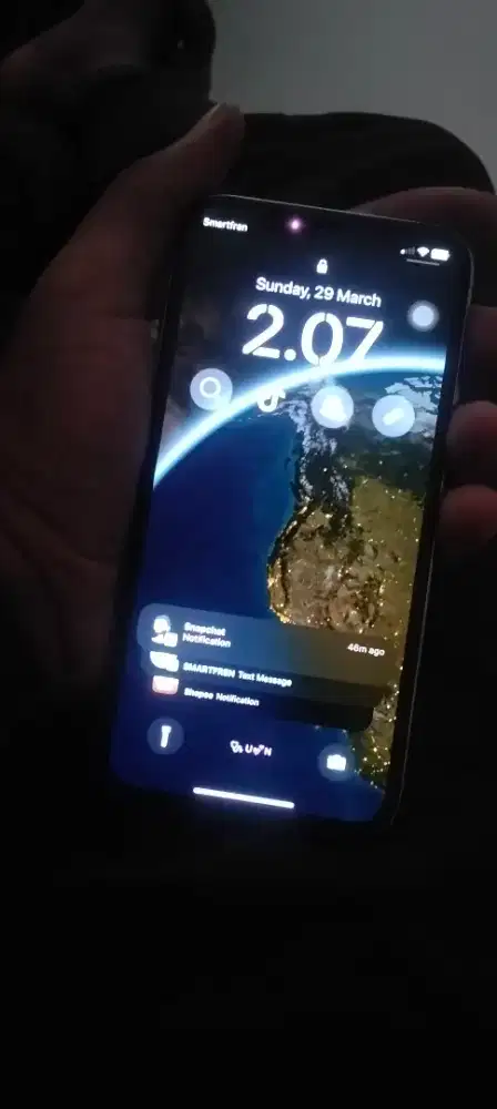 I phone x 10 by 9 bagus bareng nya mau jual Krna mau 11