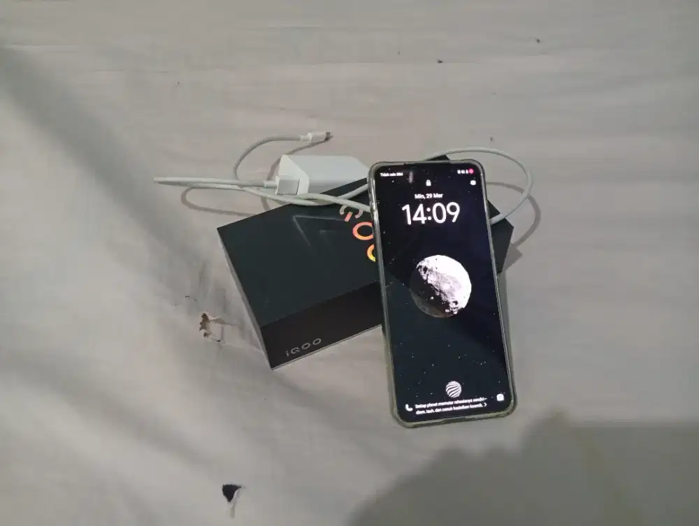 IQoo z10 r ram 12/256