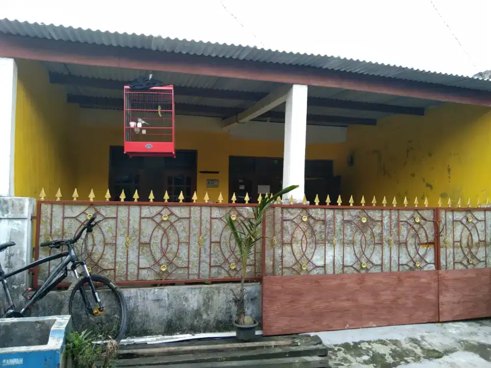 Rumah di jual lokasi perumahan mustika