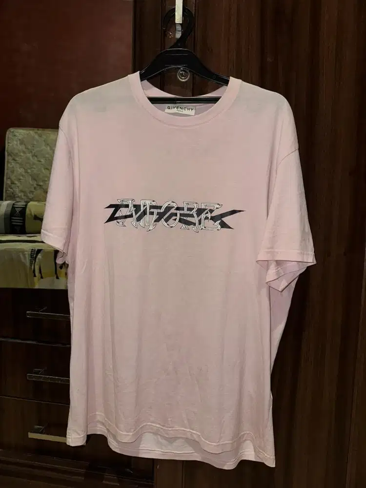 Kaos Givenchy Dark Amore