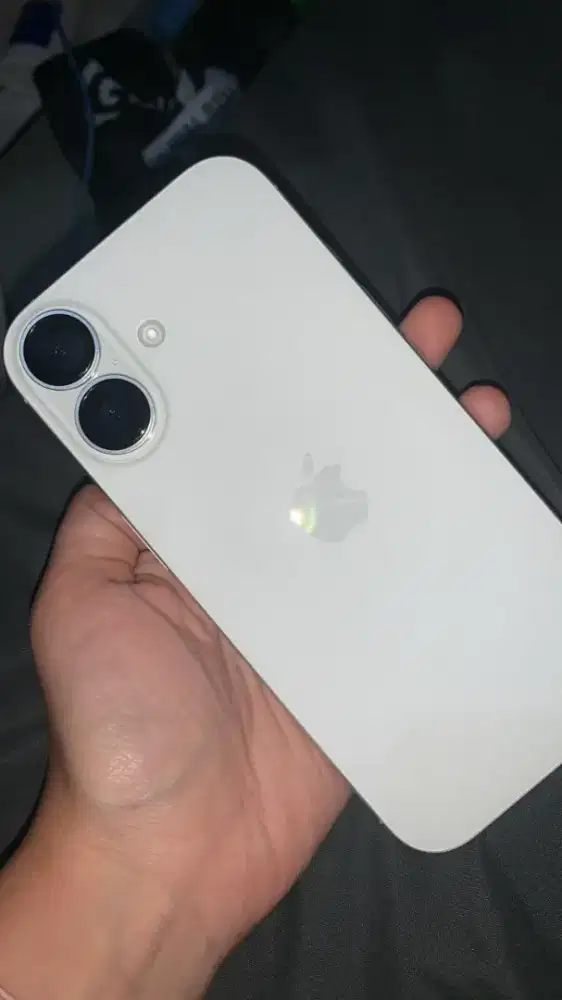 iPhone 17 biasa warna putih 256 resmi ibox