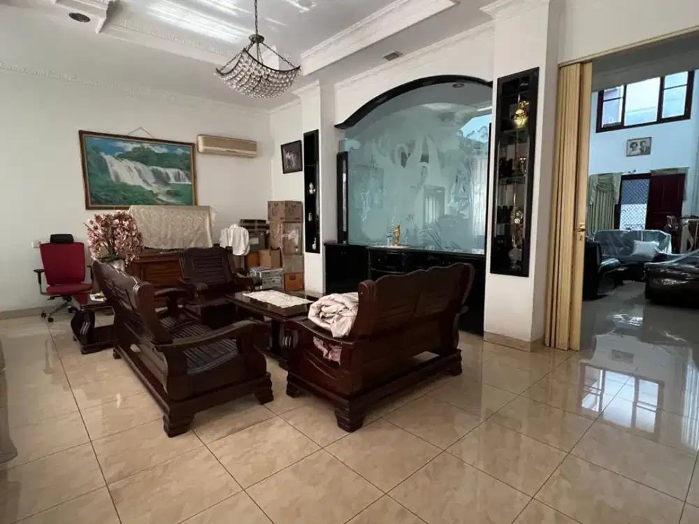 Rumah rapi Sunter Danau Agung 15x30,5m 2,5 lantai, hadap Timur