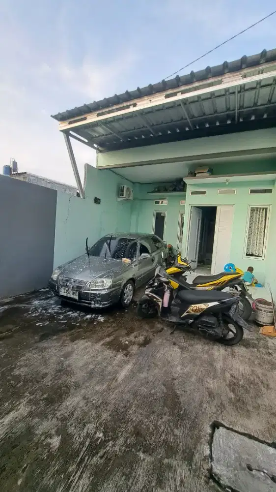 Over kredit Rumah 2 Lantai (atas dak)