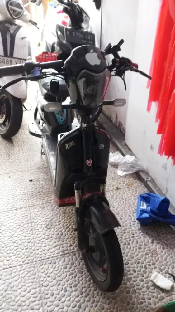 Sepeda listrik exotic