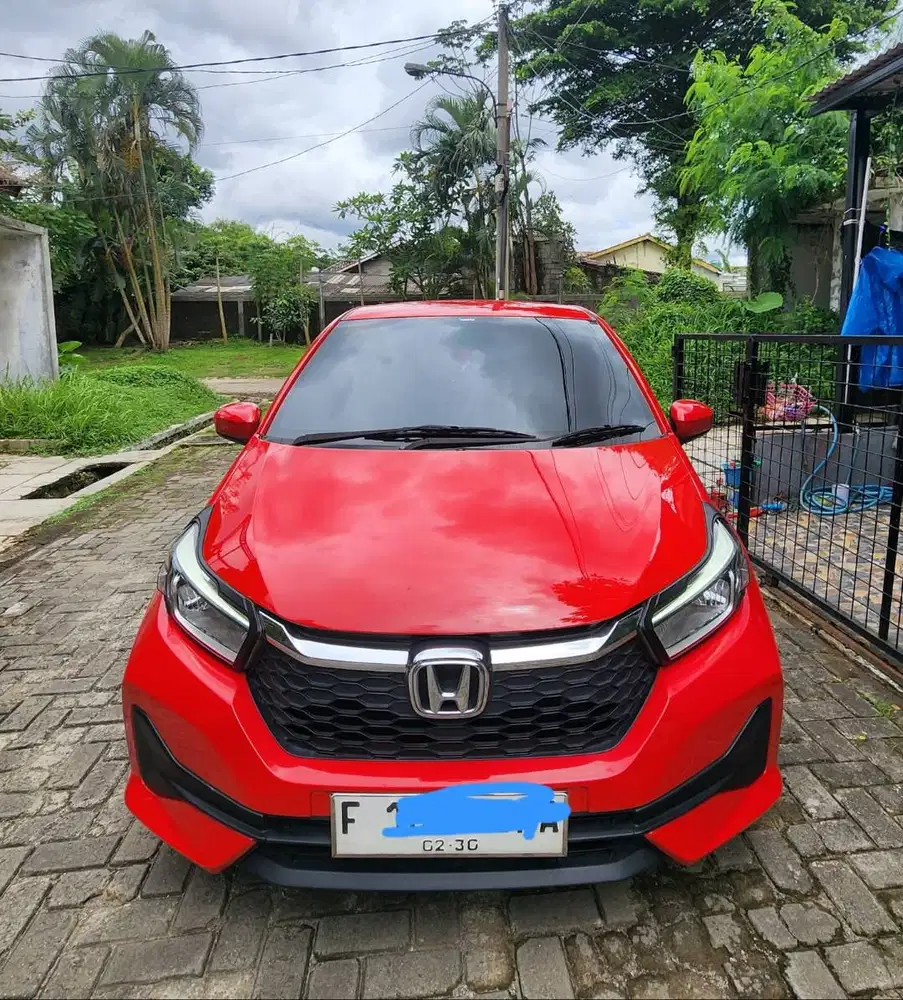 Jual Honda Brio Satya E CVT Warna Merah Tahun 2024