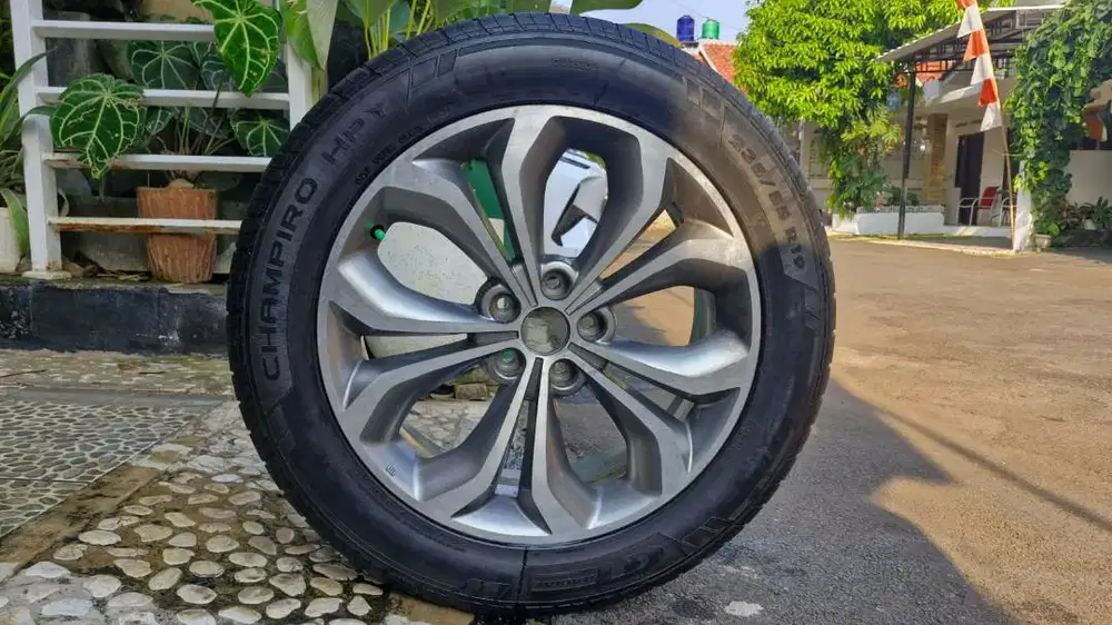 Ban Roda Hyundai SantaFe