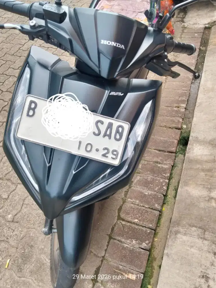 JUAL VARIO 125 CBS ISS BLACK