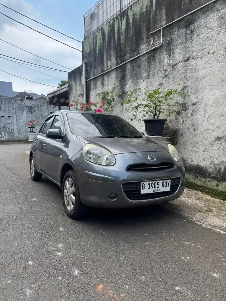 Nissan March Matic Th 2013