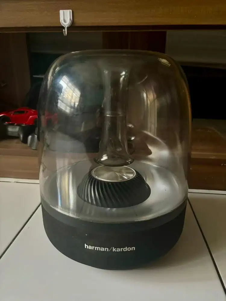 Spiker Harman Cardon Aura Studio