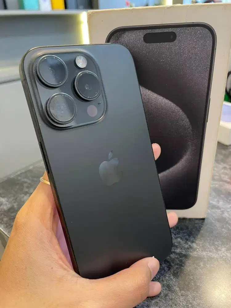 Iphone 15 Pro 128gb ibox like new