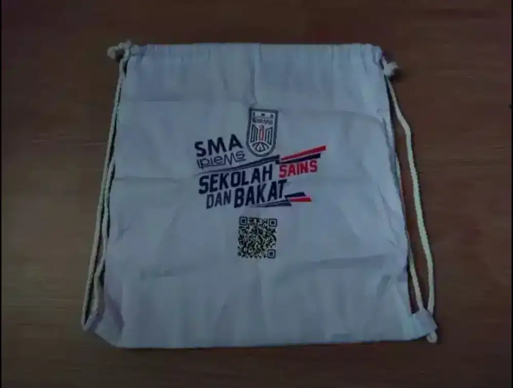 Tas serut SMA IPIEMS Surabaya