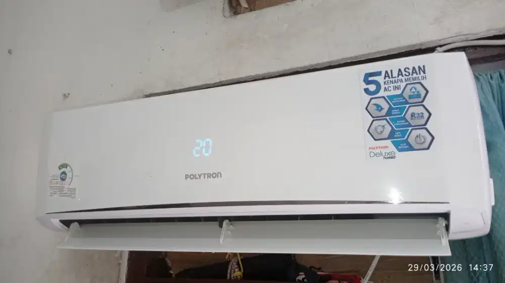 Ac Polytron 1/2pk R32 terbaru