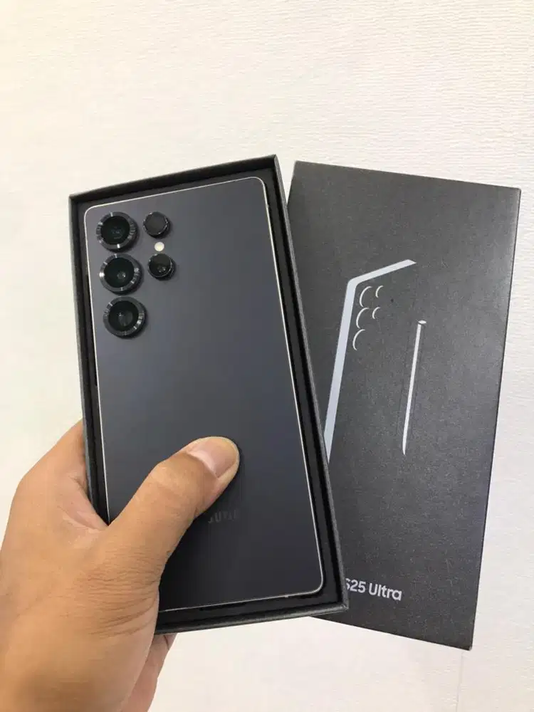 Samsung galaxy s25 ultra like new sein