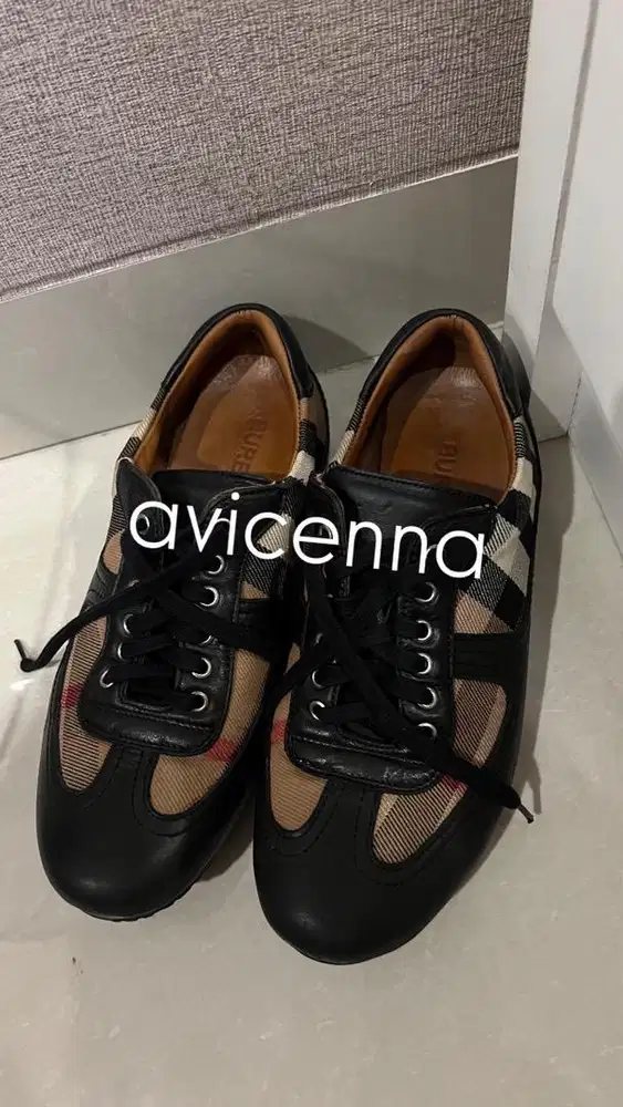 Burberry shoes no box baru di spa