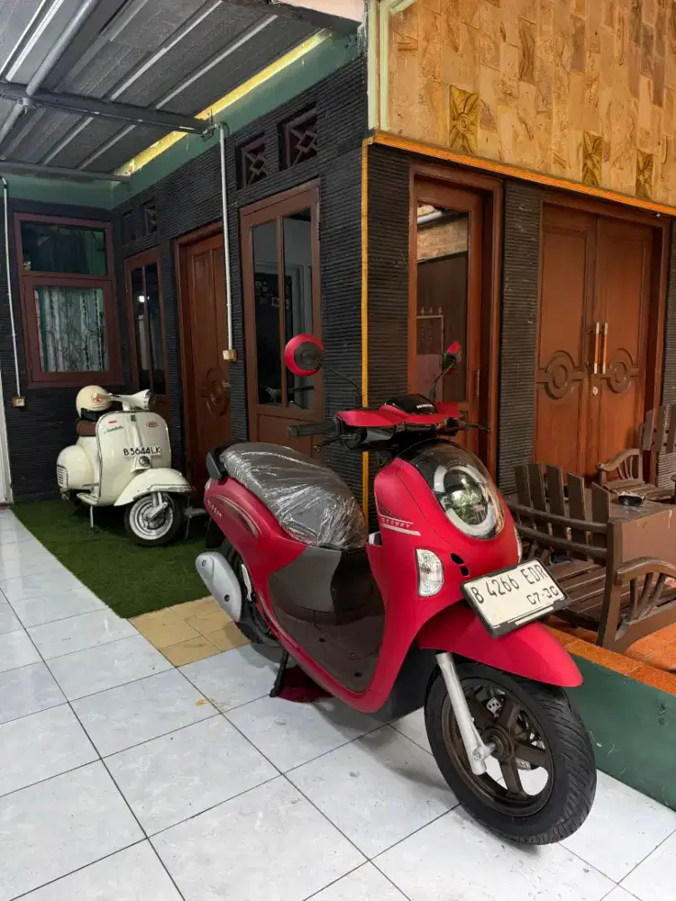 HONDA SCOOPY PRESTIGE 110CC THN 2025 KM 4RB