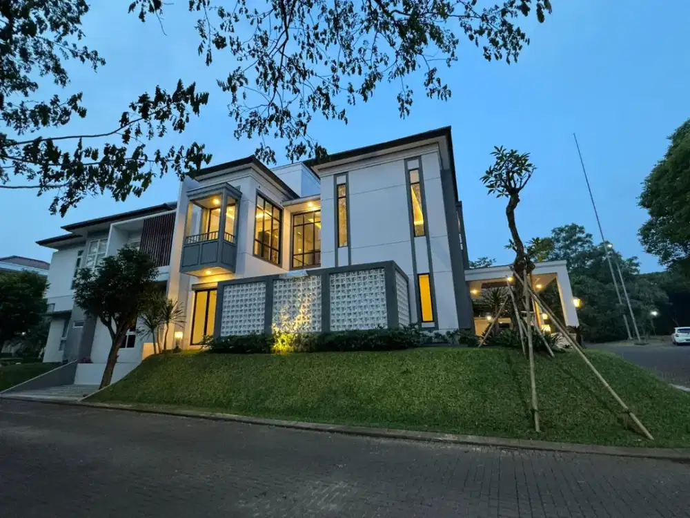 TURUN HARGA Dijual Rumah Hoek Mewah Delations BSD CITY