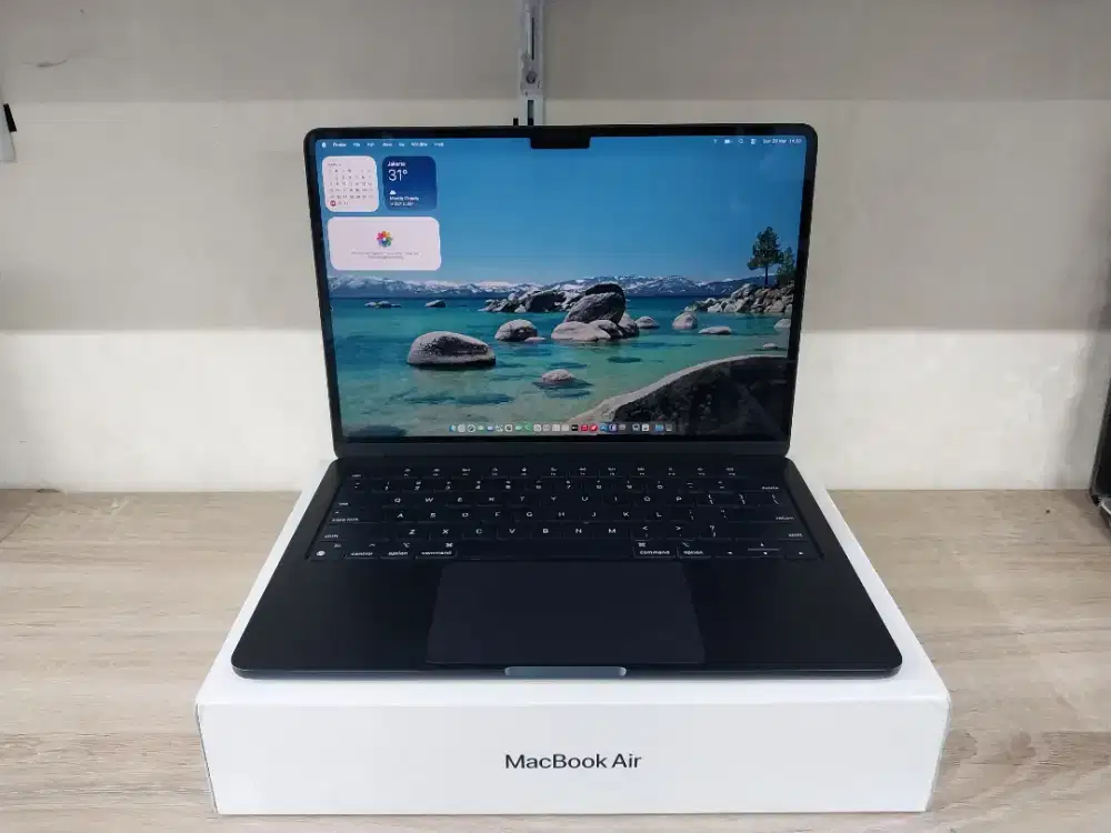 Macbook Air M2 2022 Chip M2 8/256TB EX IBOX LIKE NEW!!