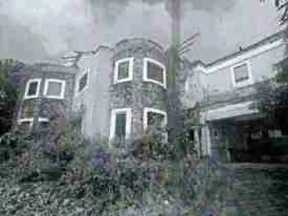 Dijual Via Lelang Rumah Tinggal Perumahan Grand Greenwood, Jl. Taman Bukit Hijau Raya No.20 Semarang