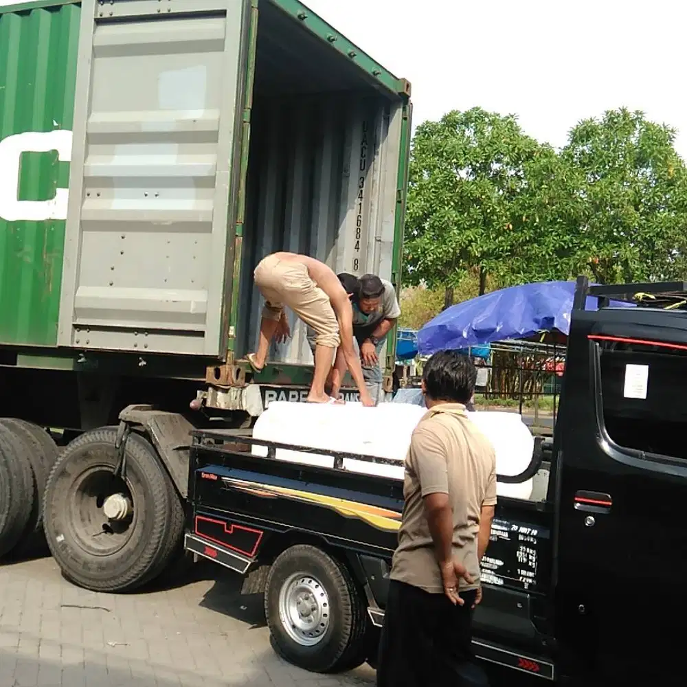 Dicari Tenaga Serabutan Bongkar Muat Gudang Kecil